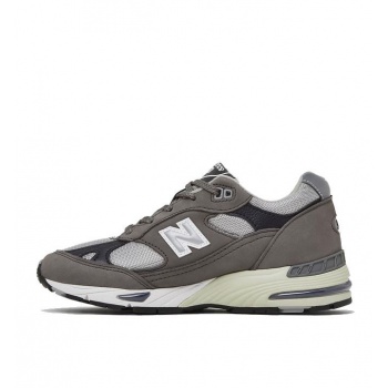 NEW BALANCE 991 MADE IN UK...