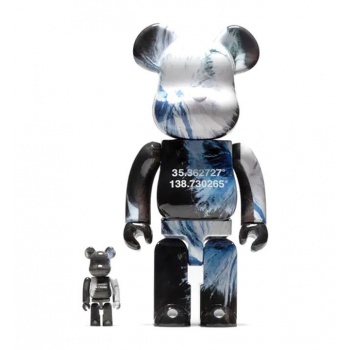 BEARBRICK GRANT FUJI 400...