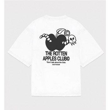 6IXT4OUR ROTTEN APLES TEE...