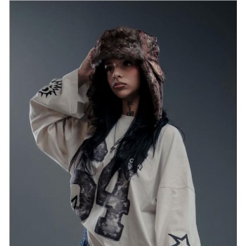 6IXT4OUR USHANKA BEANIE... 2