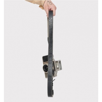 WANF MELANCOLIA CAMERA...